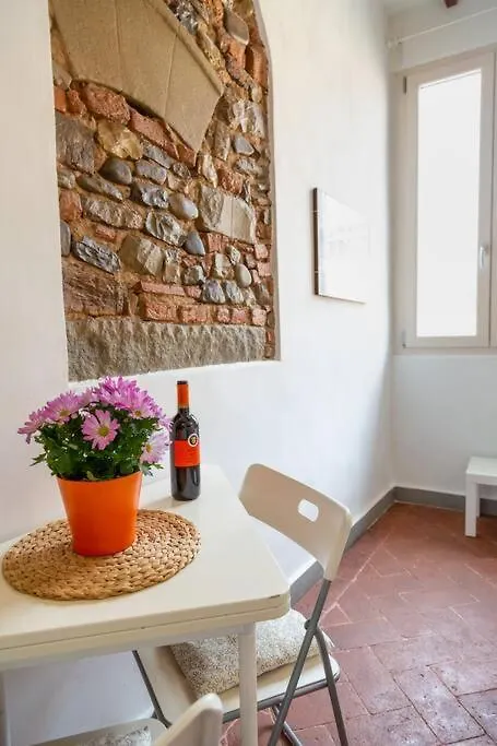 Apartamento La Stanza Da Vinci Nel Centro Di Firenze Italia